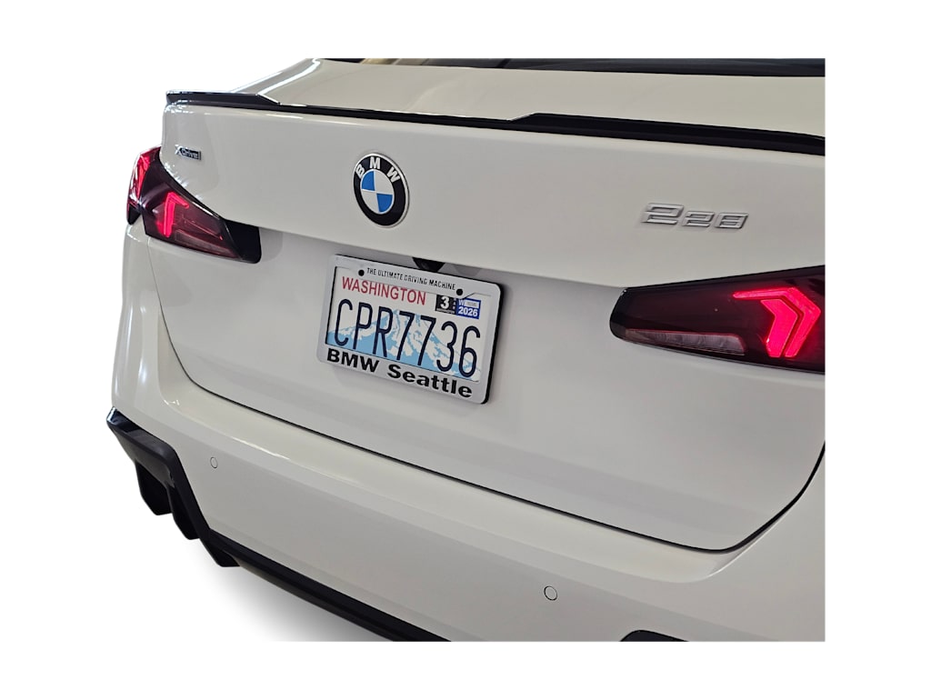 Thumbnail: 2025 BMW 2 Series - 21