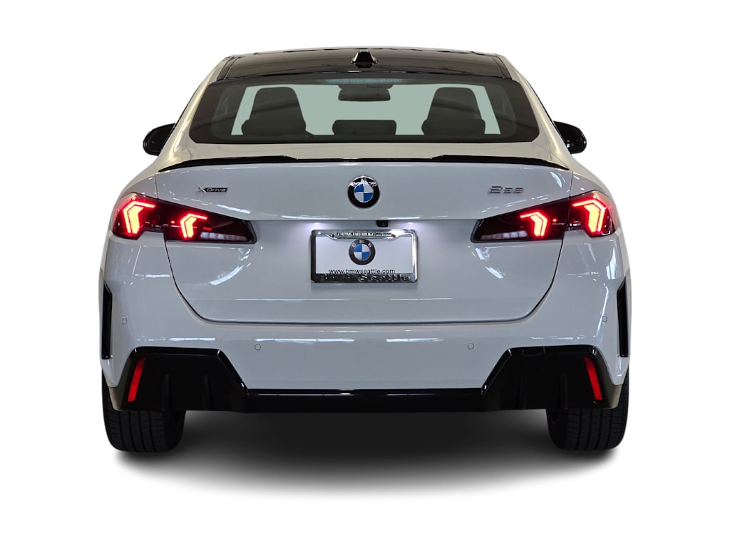 Thumbnail: 2025 BMW 2 Series - 5