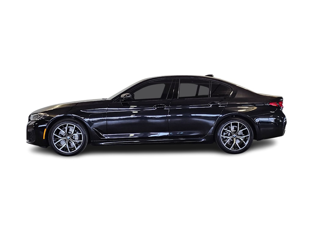 Thumbnail: 2021 BMW 5 Series - 20