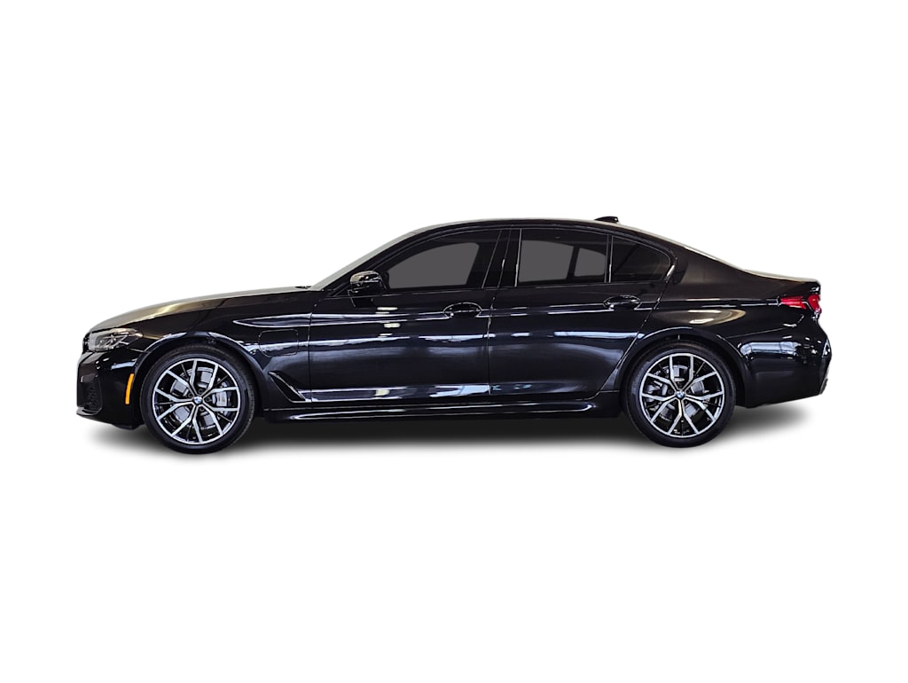 Thumbnail: 2021 BMW 5 Series - 3