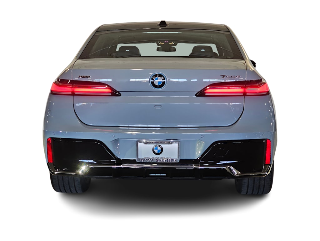 Thumbnail: 2025 BMW 7 Series - 5