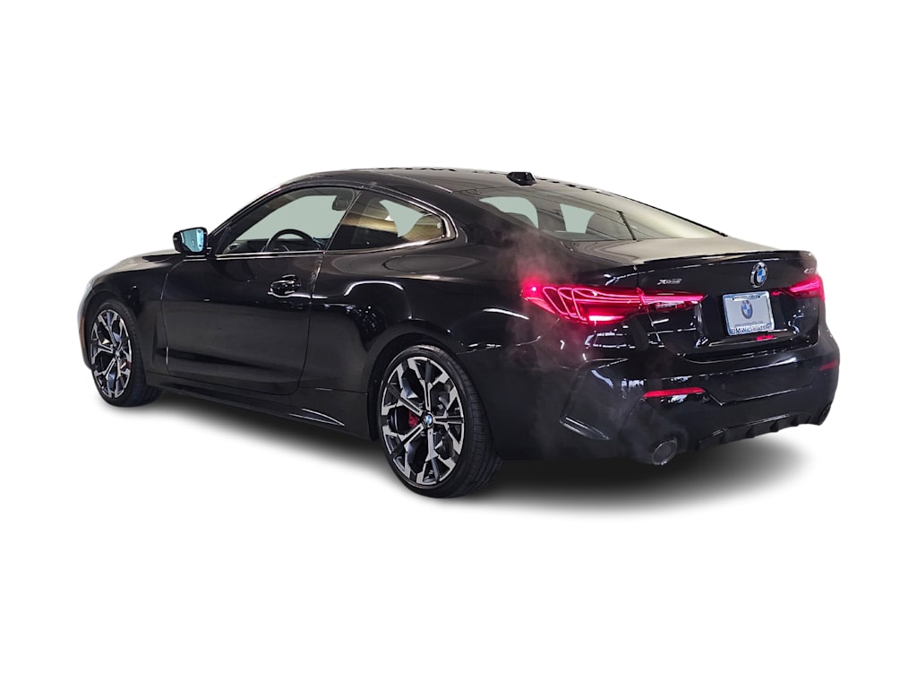 Thumbnail: 2025 BMW 4 Series - 4