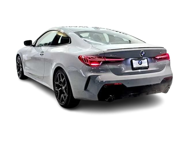 Thumbnail: 2025 BMW 4 Series - 4