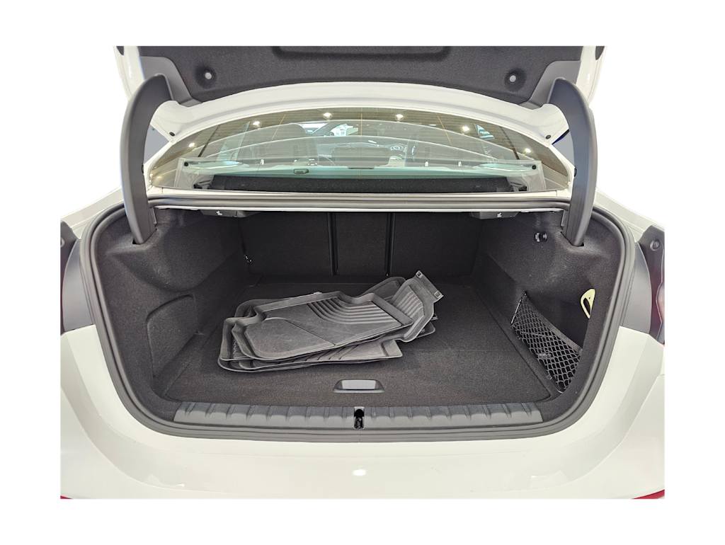 Thumbnail: 2024 BMW 2 Series - 18