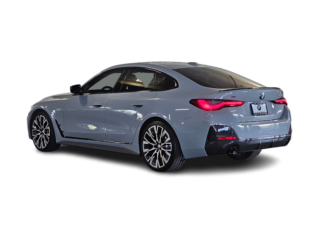 Thumbnail: 2024 BMW 4 Series - 4
