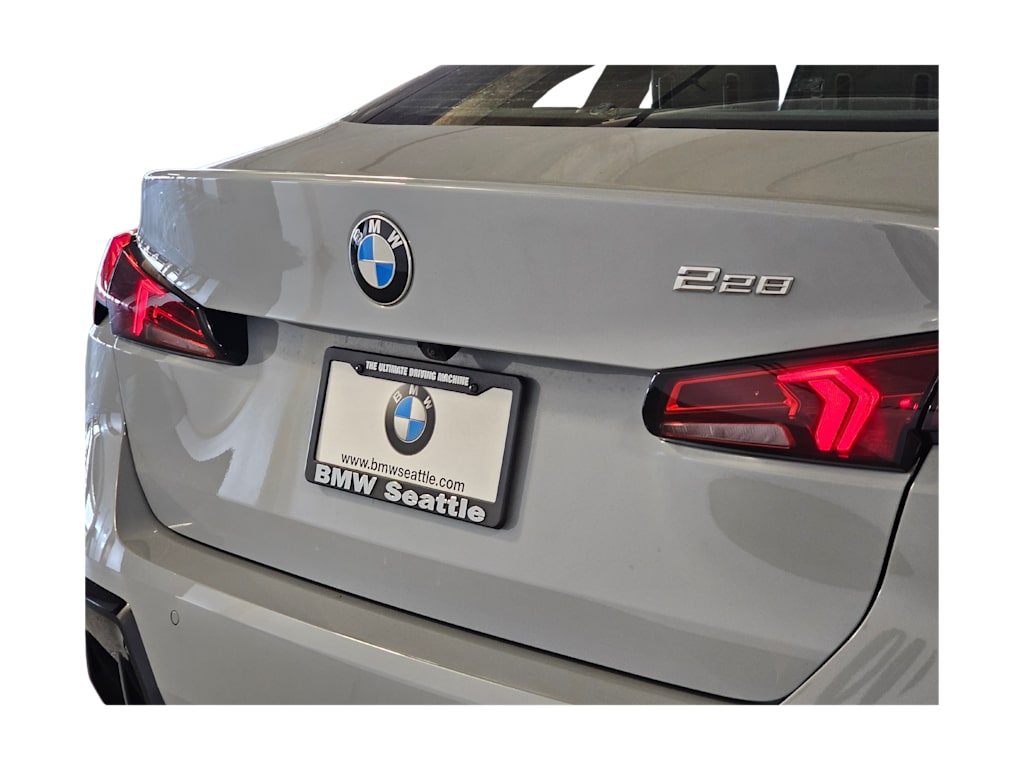 Thumbnail: 2026 BMW 2 Series - 20
