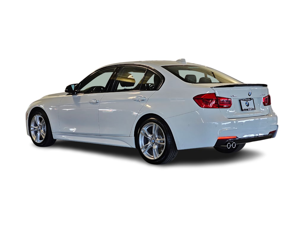 Thumbnail: 2018 BMW 3 Series - 4