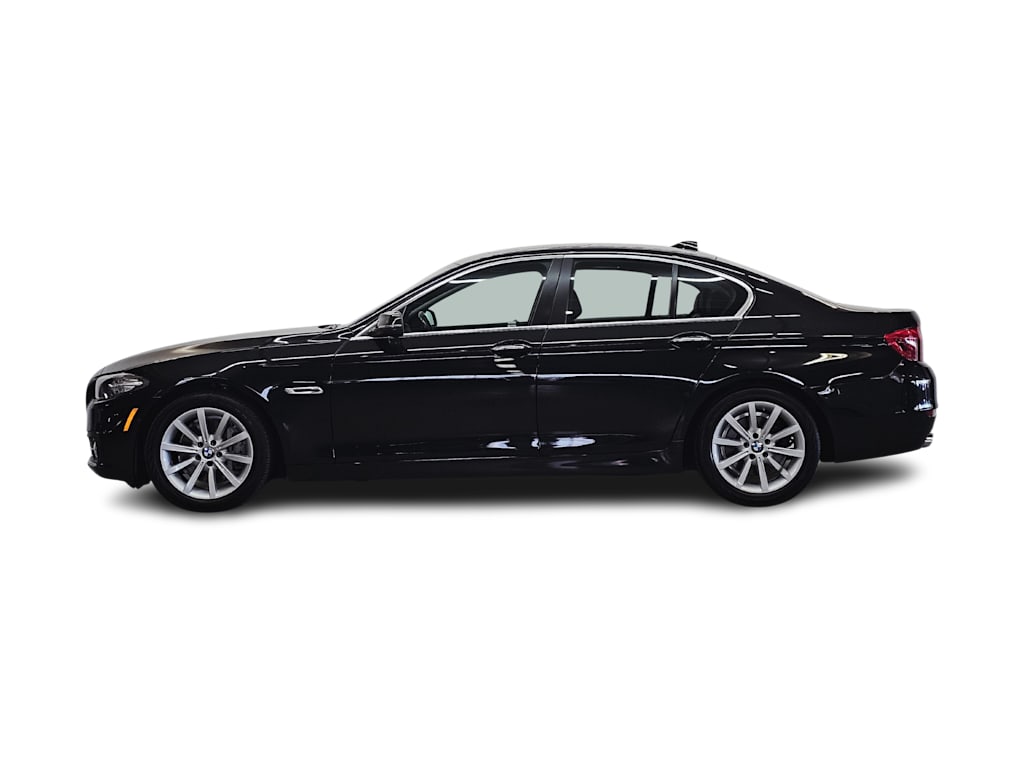 Thumbnail: 2015 BMW 5 Series - 3