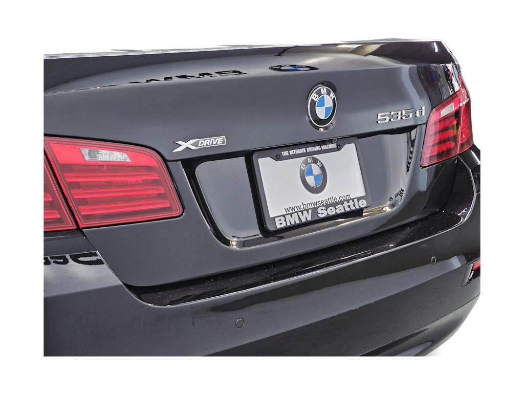 Thumbnail: 2015 BMW 5 Series - 20