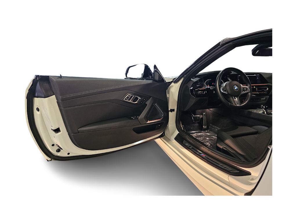 Thumbnail: 2022 BMW Z4 - 28