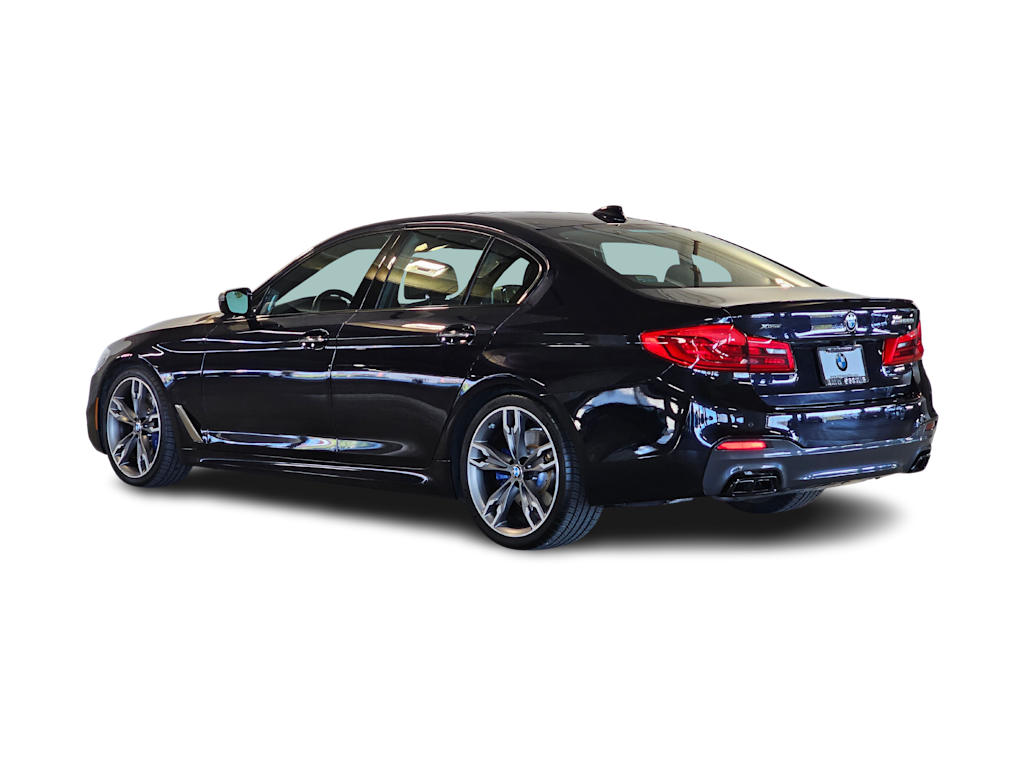 Thumbnail: 2018 BMW 5 Series - 4