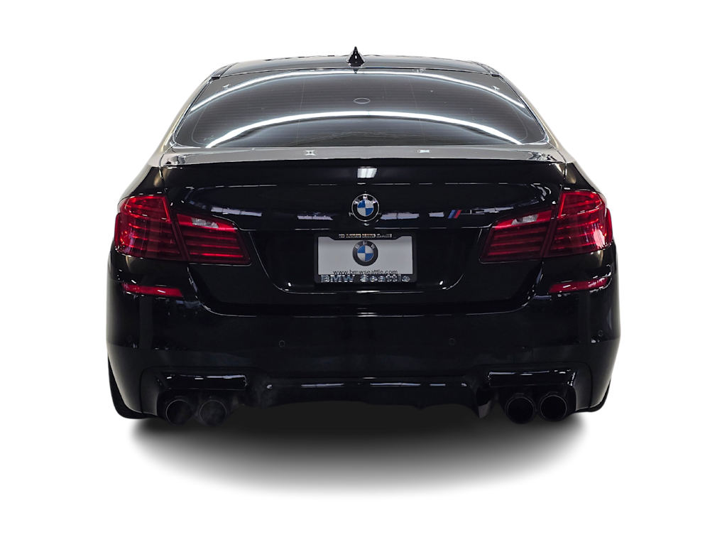 Thumbnail: 2015 BMW M5 - 5
