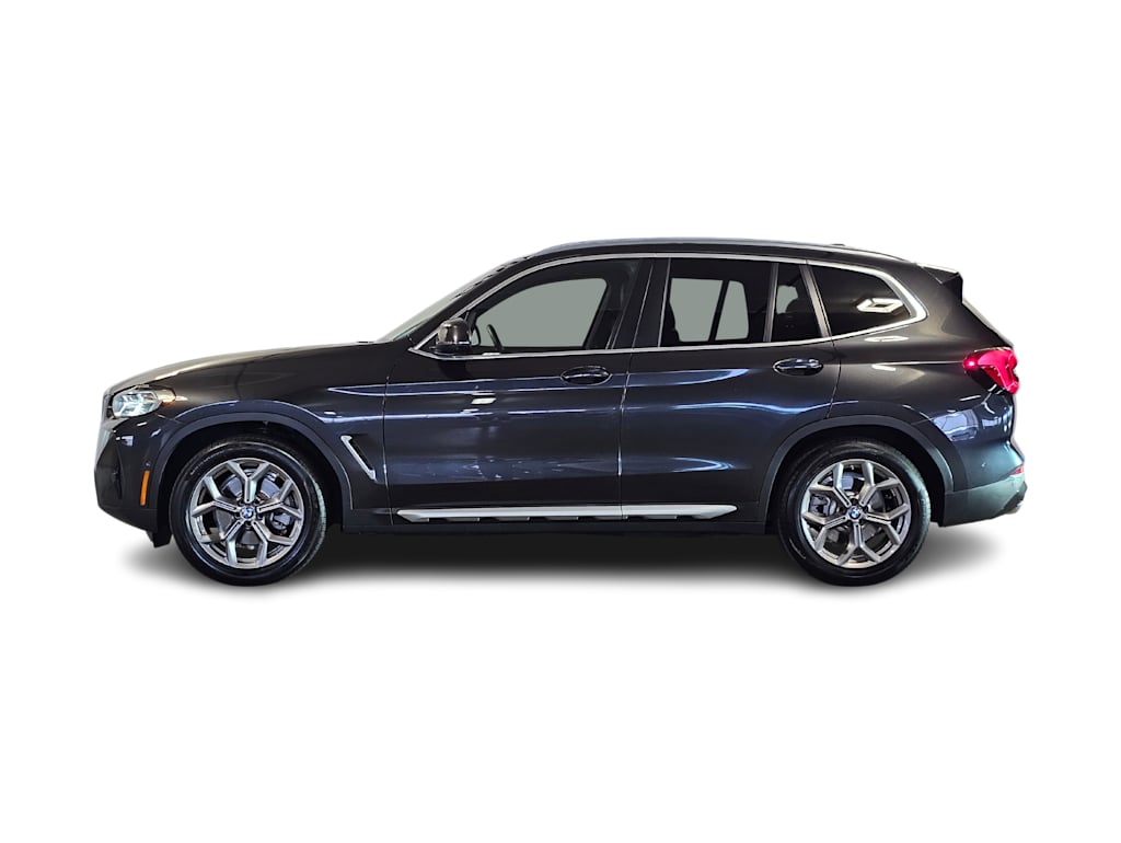Thumbnail: 2023 BMW X3 - 3