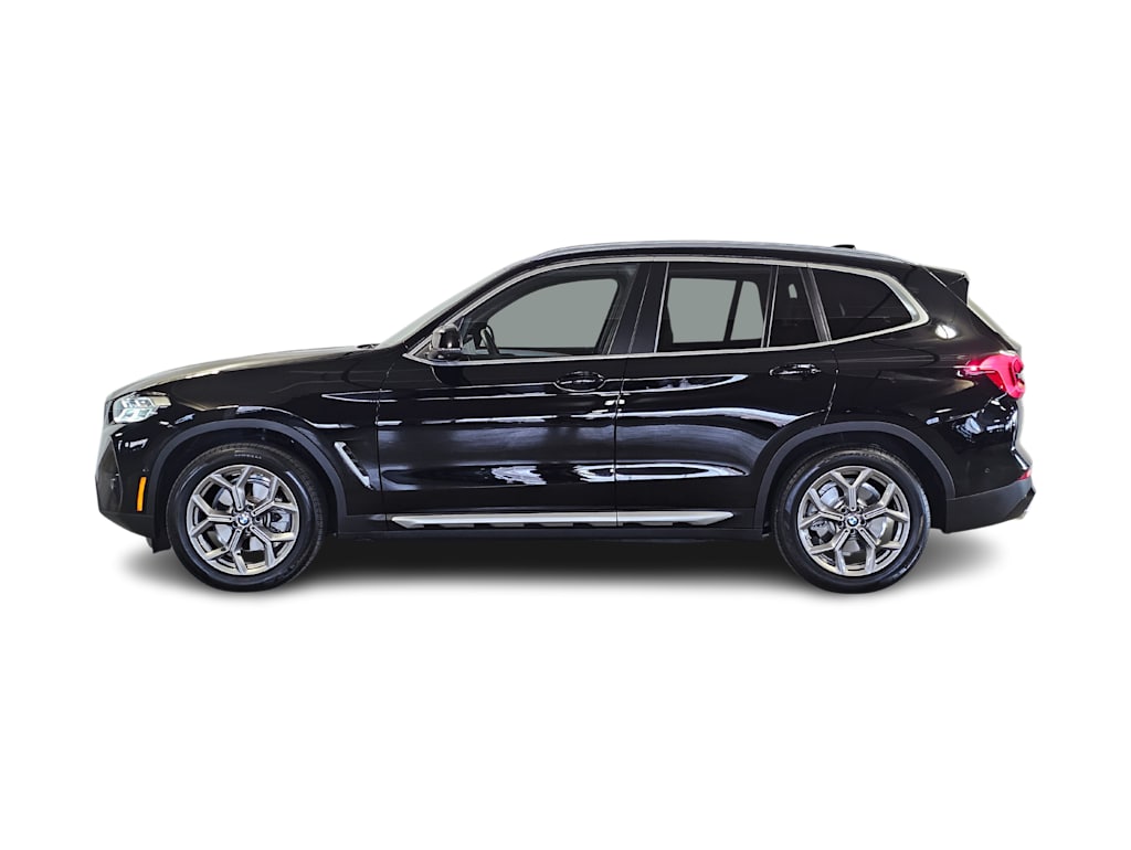 Thumbnail: 2023 BMW X3 - 3