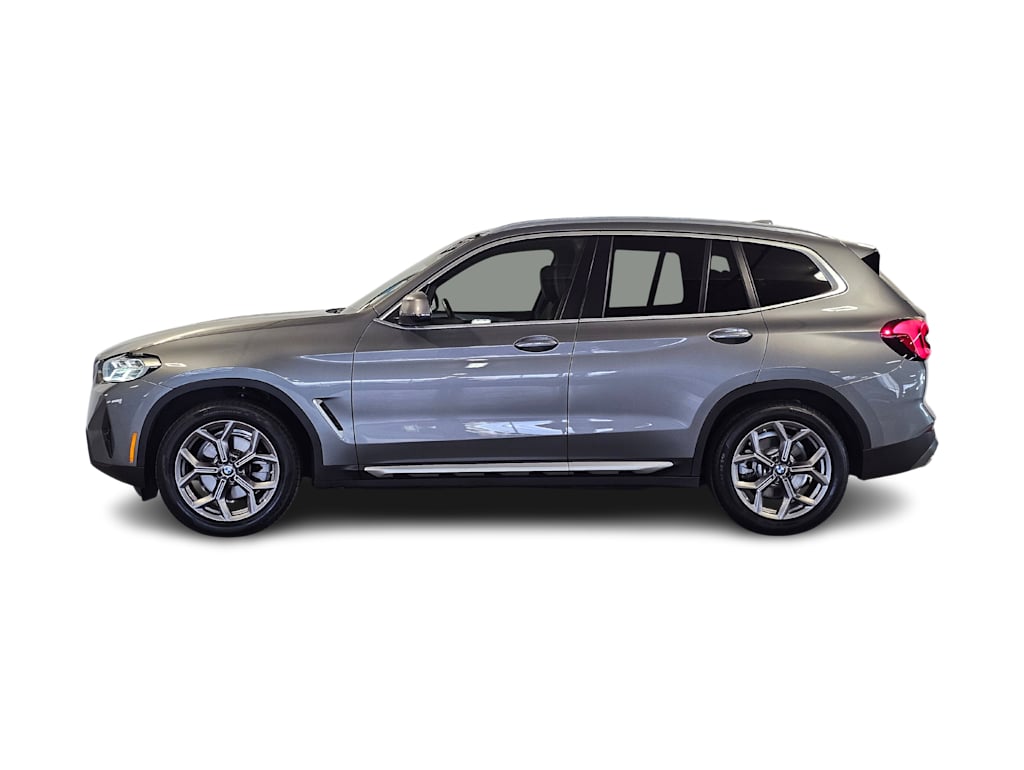 Thumbnail: 2023 BMW X3 - 3