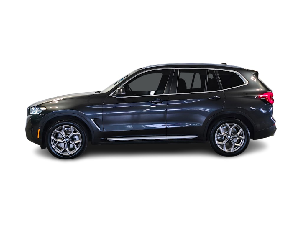 Thumbnail: 2023 BMW X3 - 3