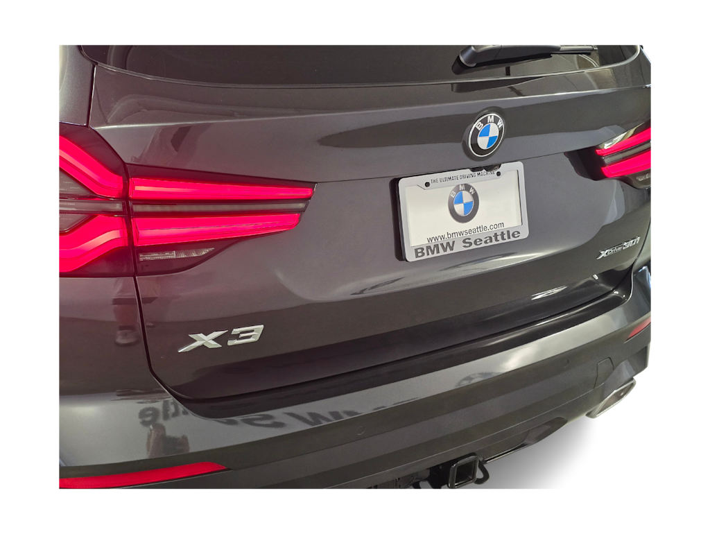 Thumbnail: 2023 BMW X3 - 21
