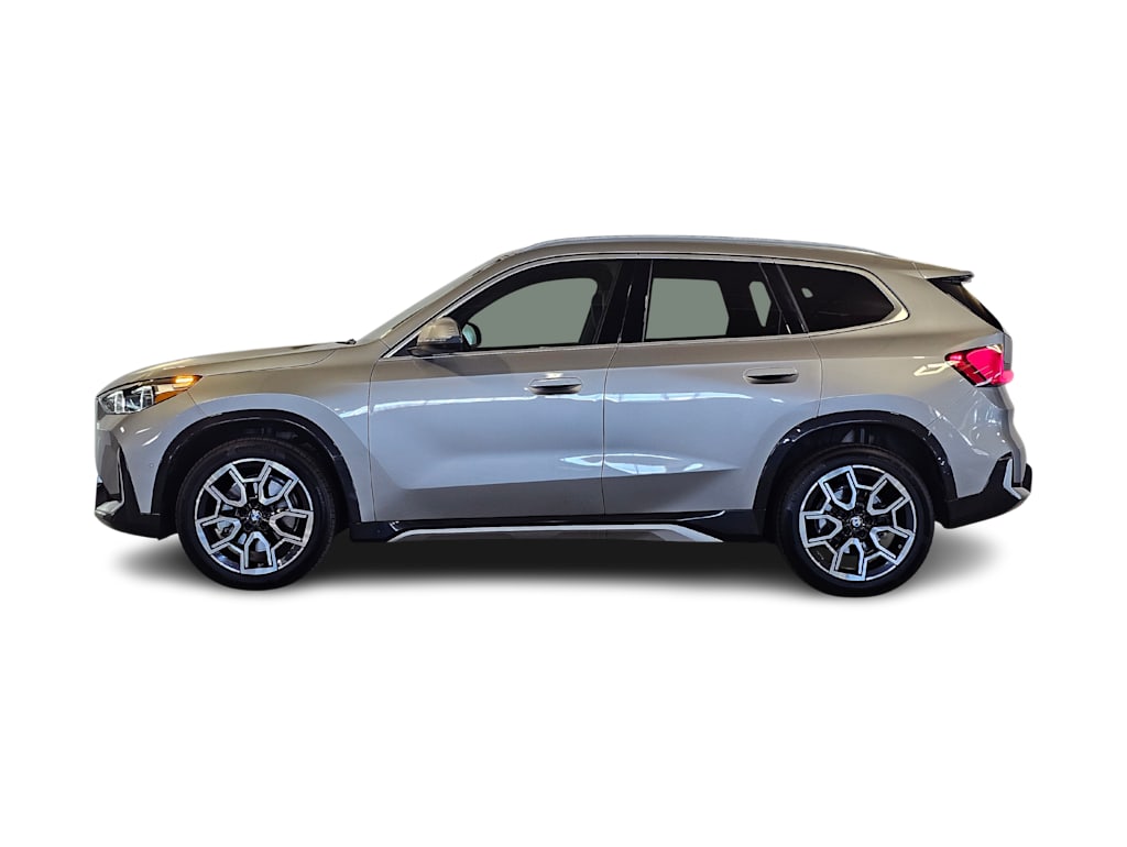 Thumbnail: 2025 BMW X1 - 3
