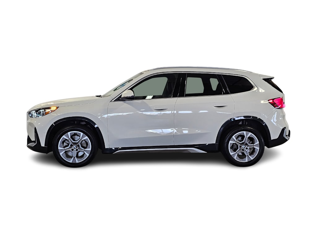 Thumbnail: 2025 BMW X1 - 3
