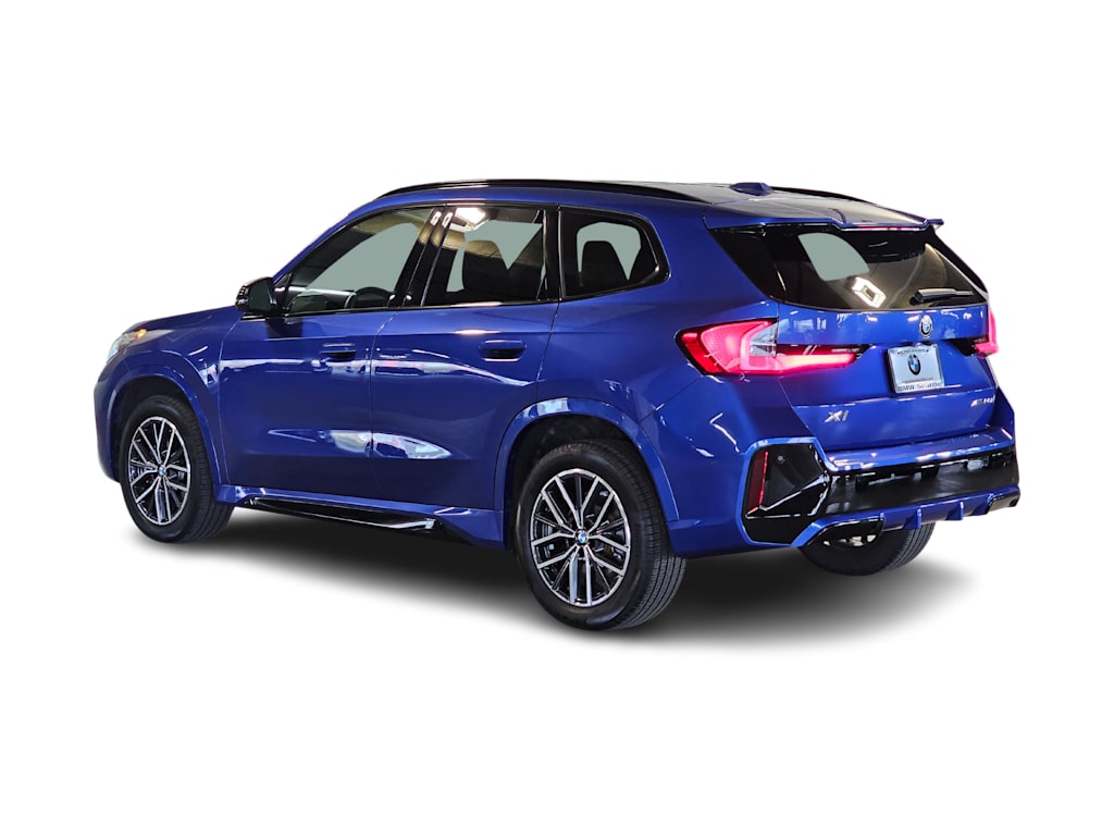 Thumbnail: 2023 BMW X1 - 4