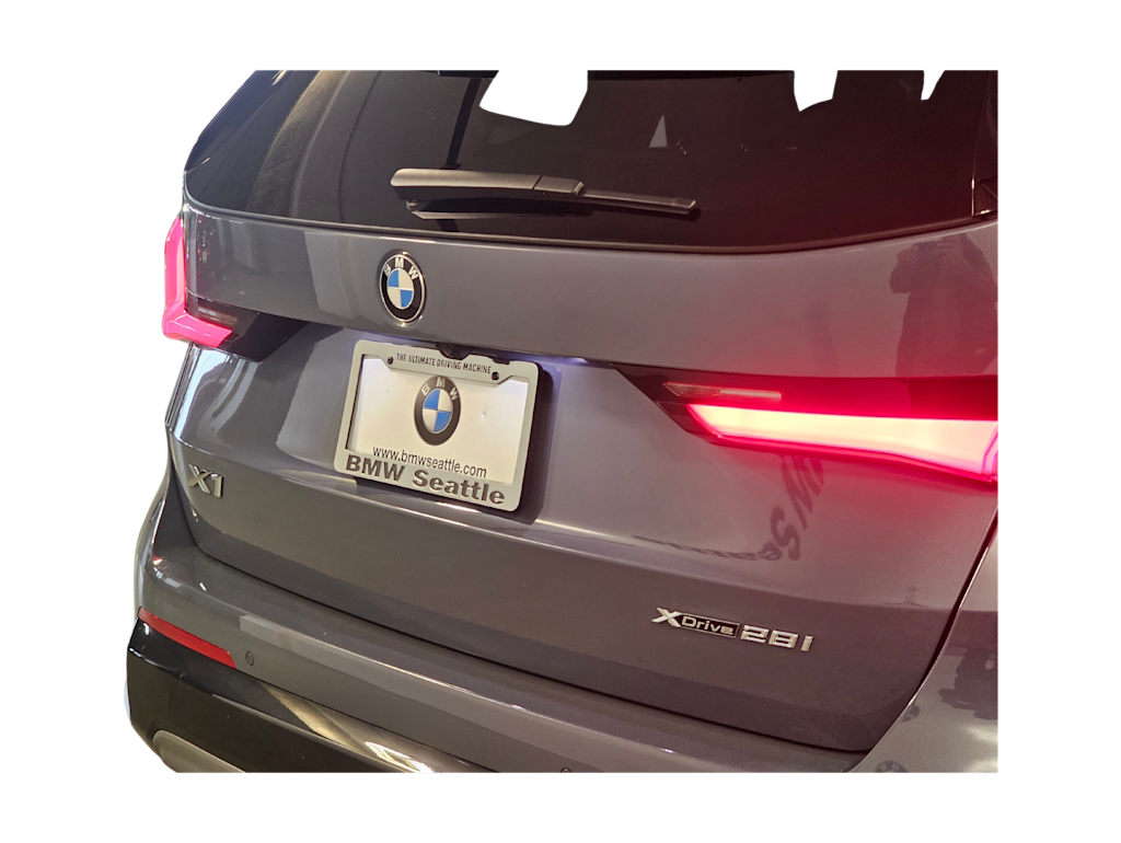 Thumbnail: 2023 BMW X1 - 19