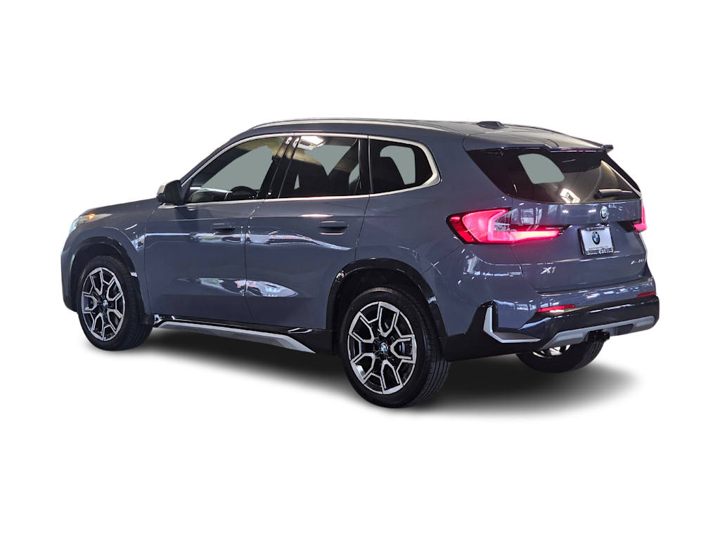 Thumbnail: 2023 BMW X1 - 4
