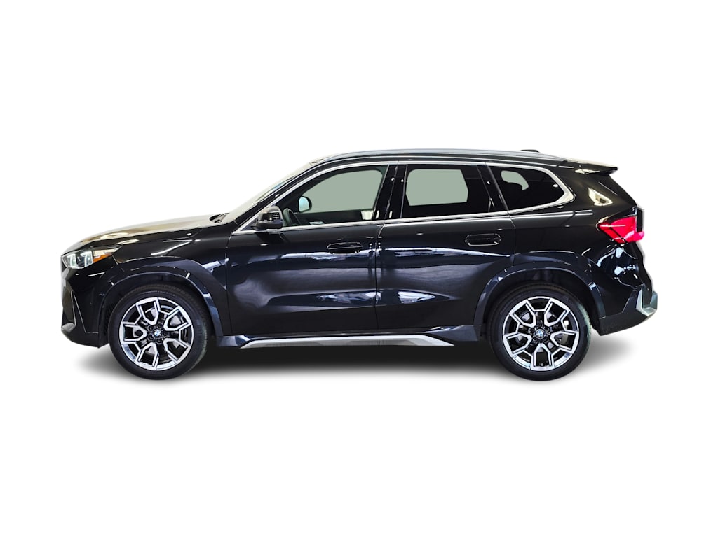Thumbnail: 2025 BMW X1 - 3