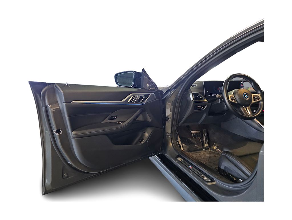 Thumbnail: 2023 BMW i4 - 29