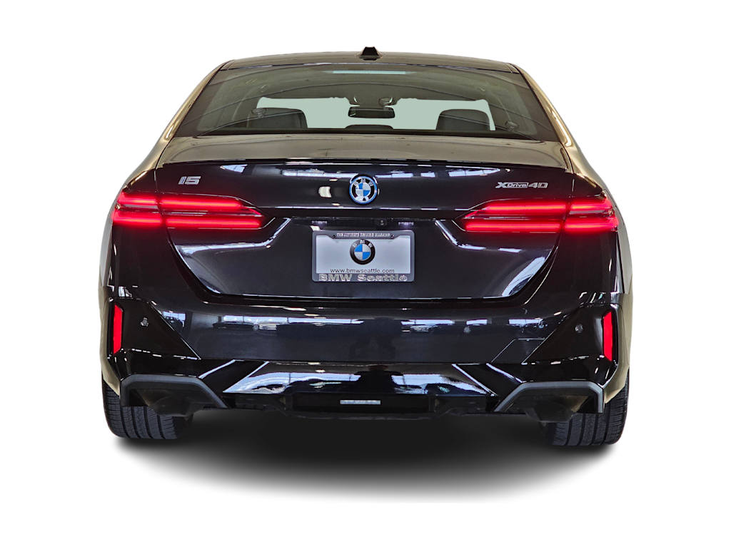 Thumbnail: 2026 BMW i5 - 5