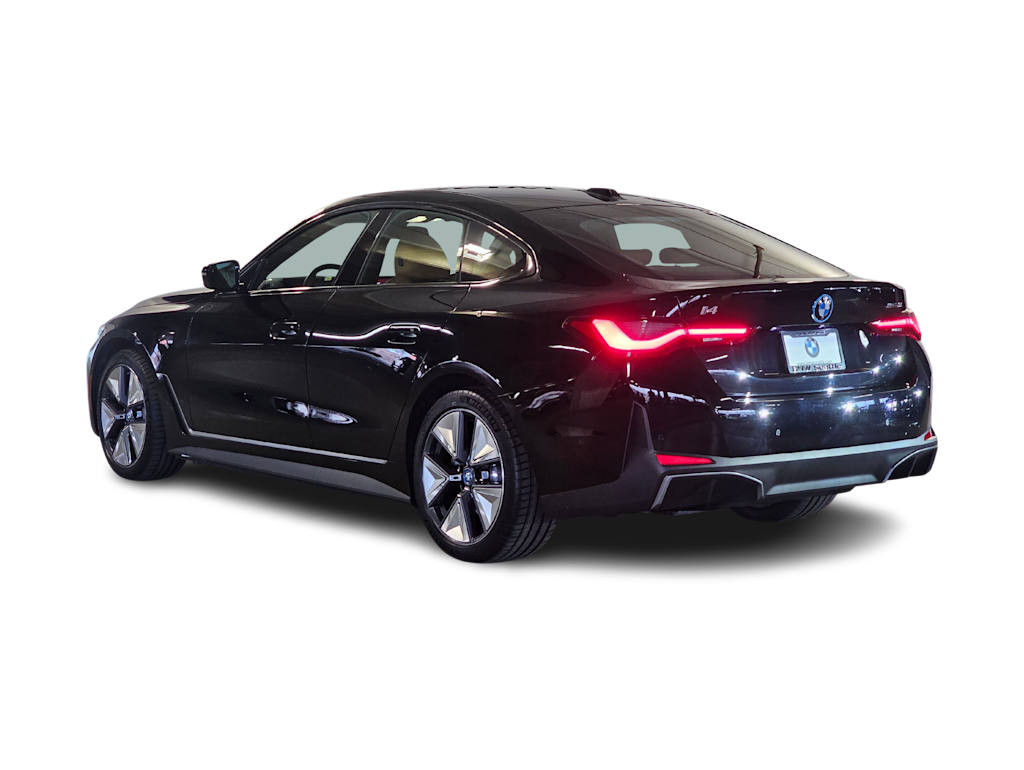 Thumbnail: 2023 BMW i4 - 4