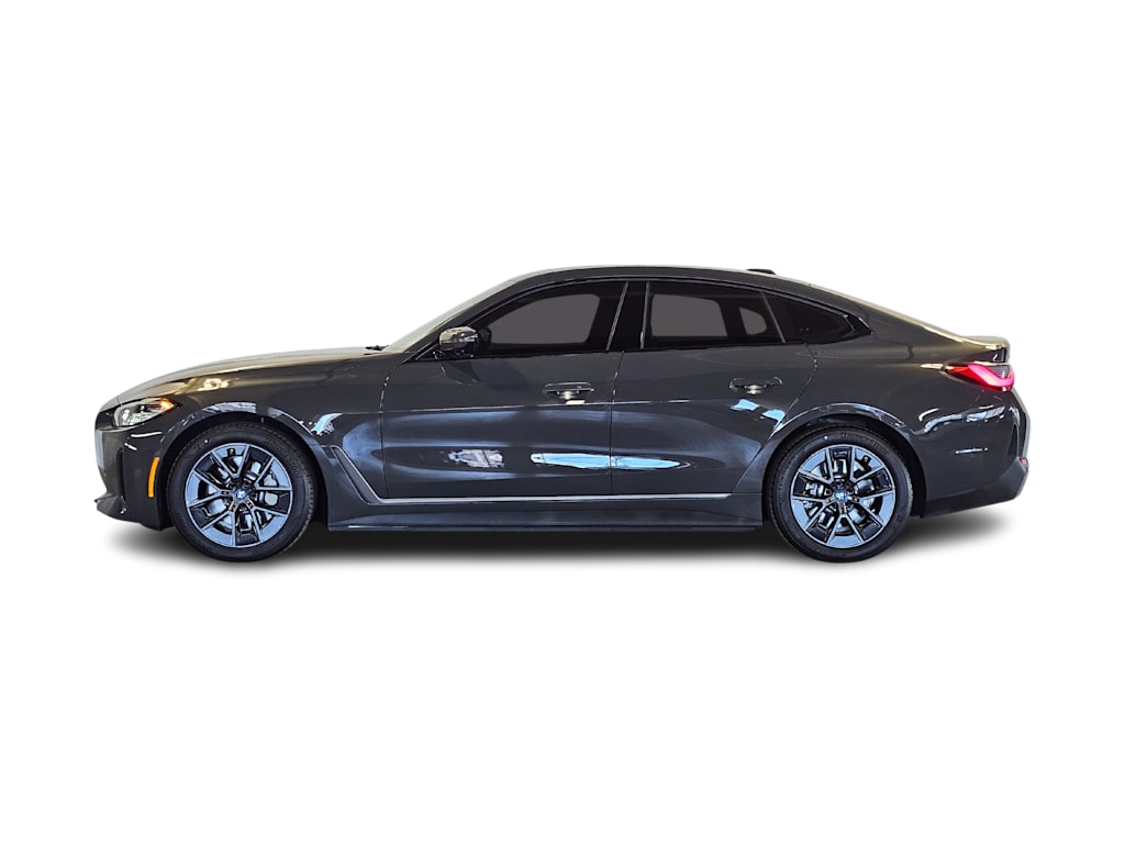 Thumbnail: 2023 BMW i4 - 3