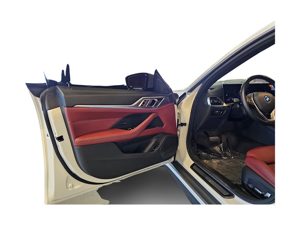 Thumbnail: 2023 BMW i4 - 31