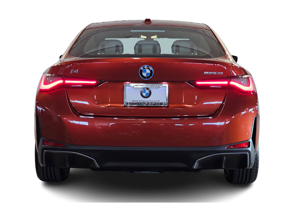 Thumbnail: 2023 BMW i4 - 5