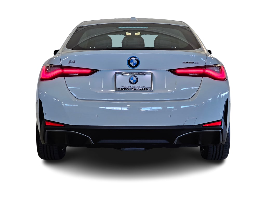 Thumbnail: 2023 BMW i4 - 5
