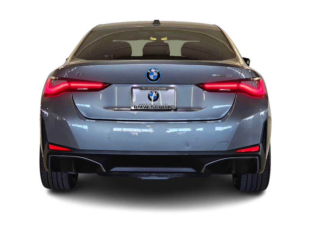 Thumbnail: 2023 BMW i4 - 5