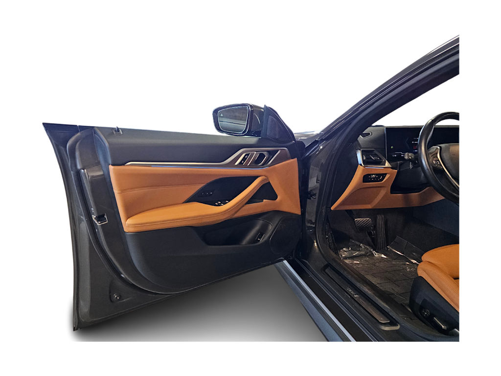 Thumbnail: 2023 BMW i4 - 31