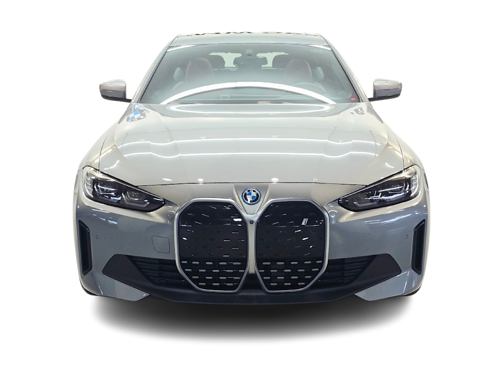 Thumbnail: 2023 BMW i4 - 6
