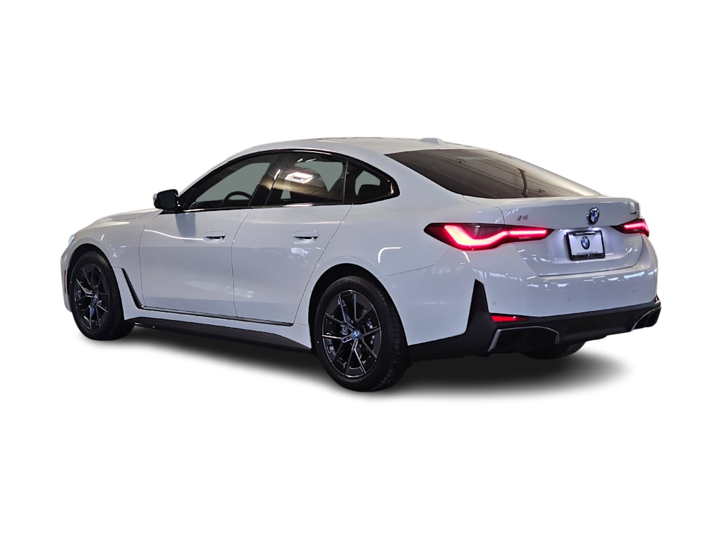 Thumbnail: 2023 BMW i4 - 4