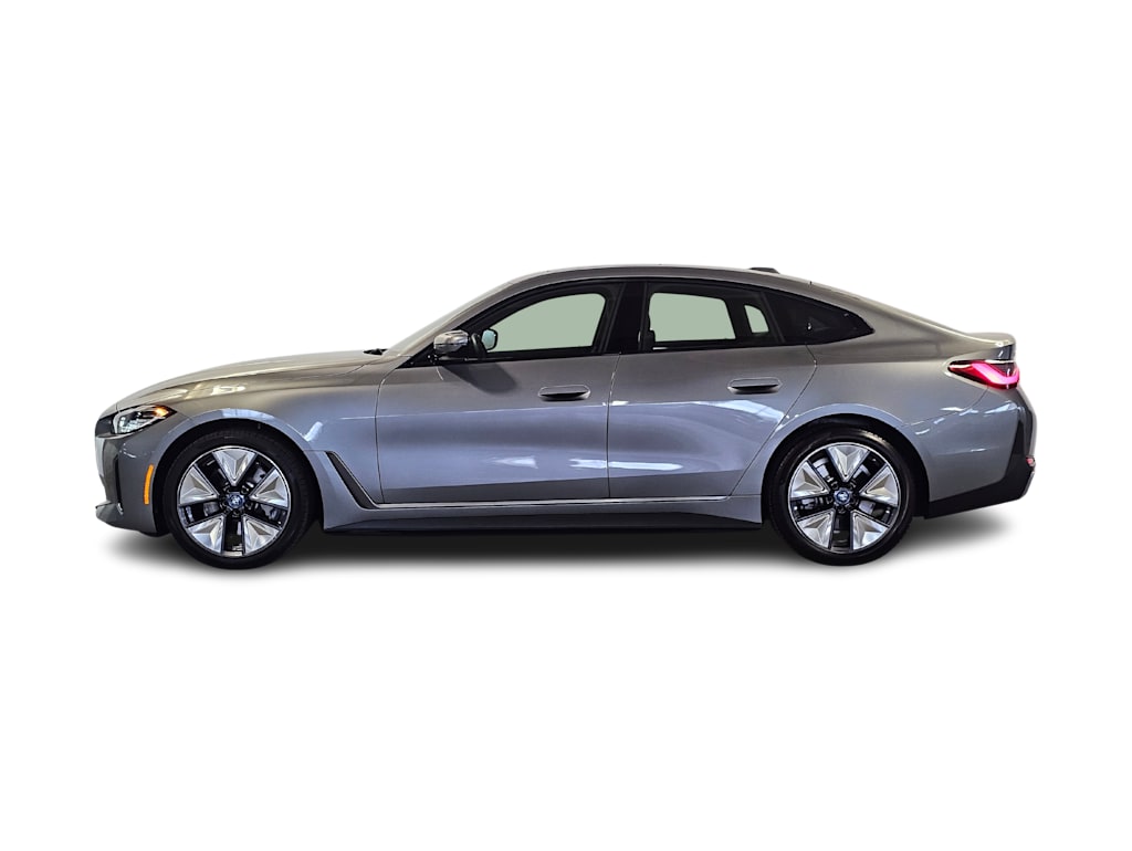 Thumbnail: 2023 BMW i4 - 3