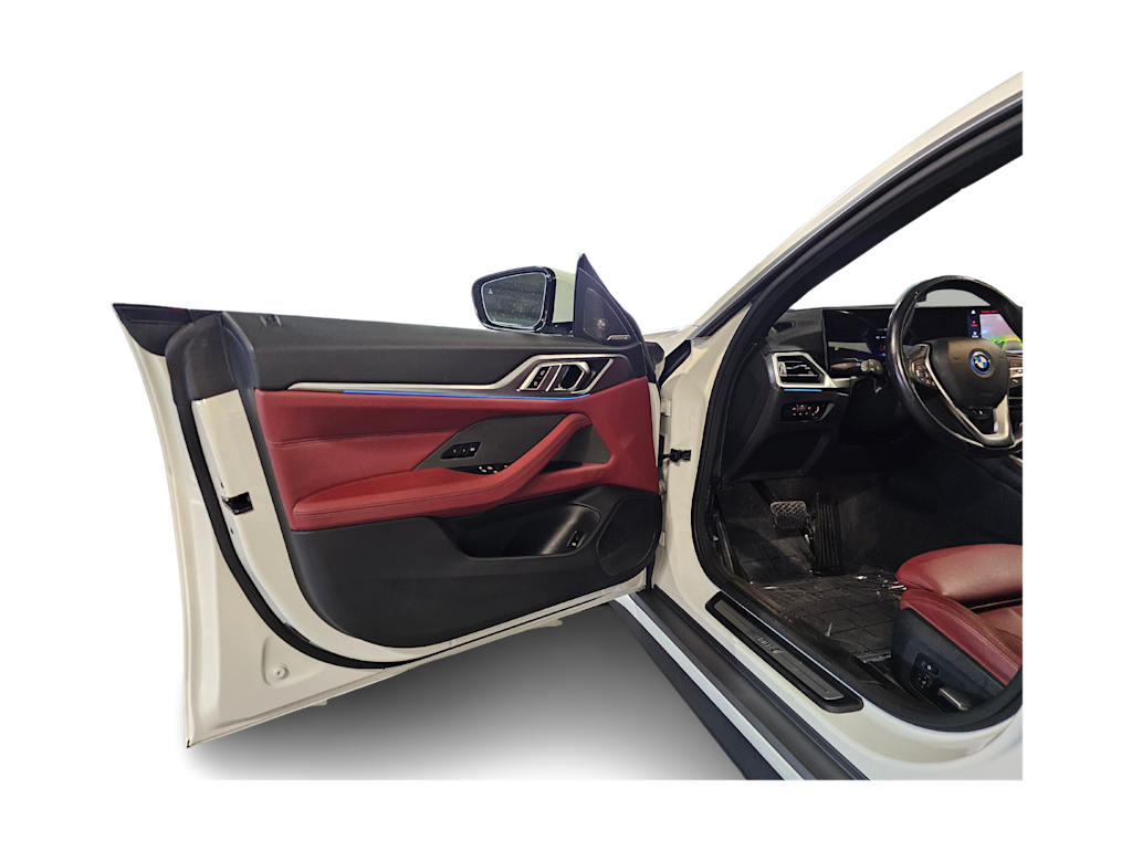 Thumbnail: 2023 BMW i4 - 39