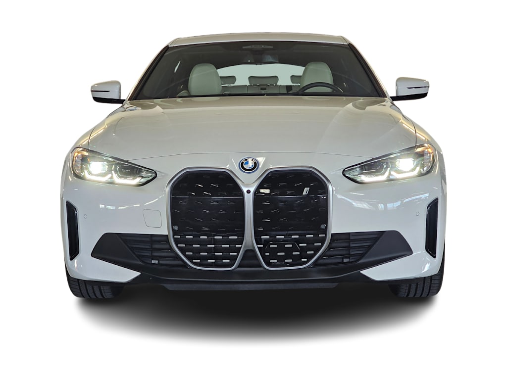 Thumbnail: 2023 BMW i4 - 6