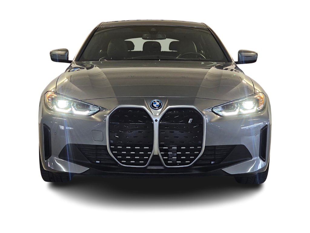 Thumbnail: 2023 BMW i4 - 6