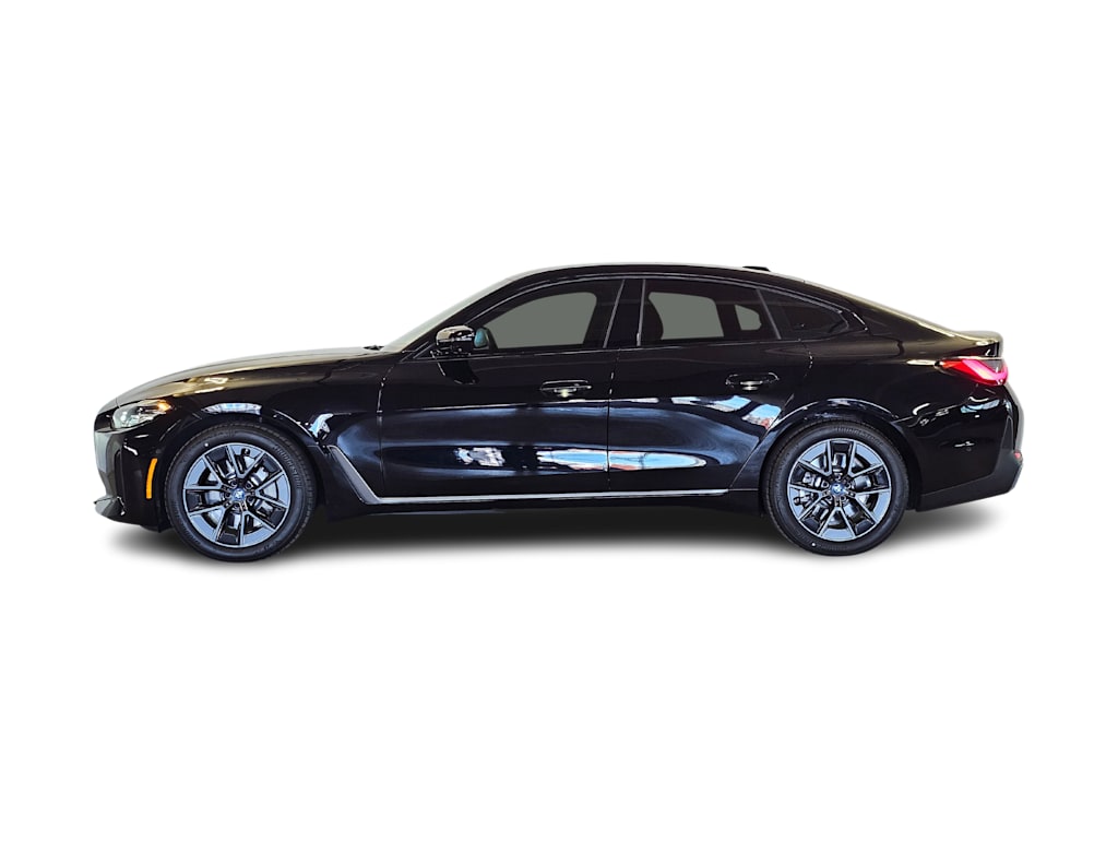 Thumbnail: 2023 BMW i4 - 3