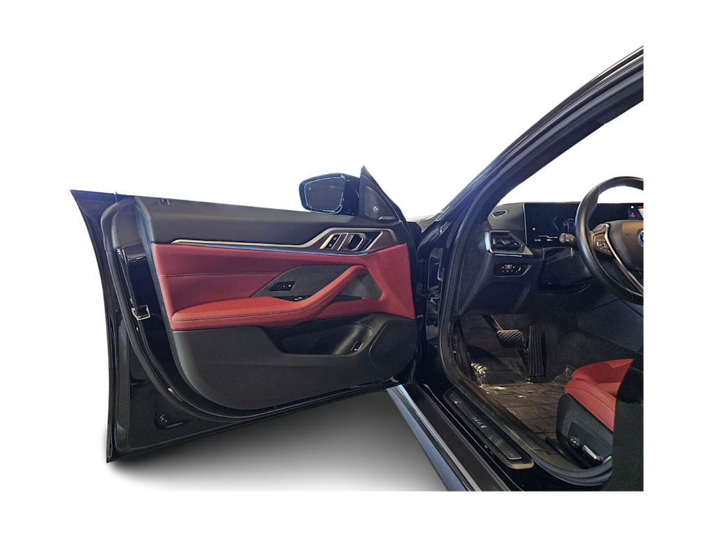 Thumbnail: 2023 BMW i4 - 36