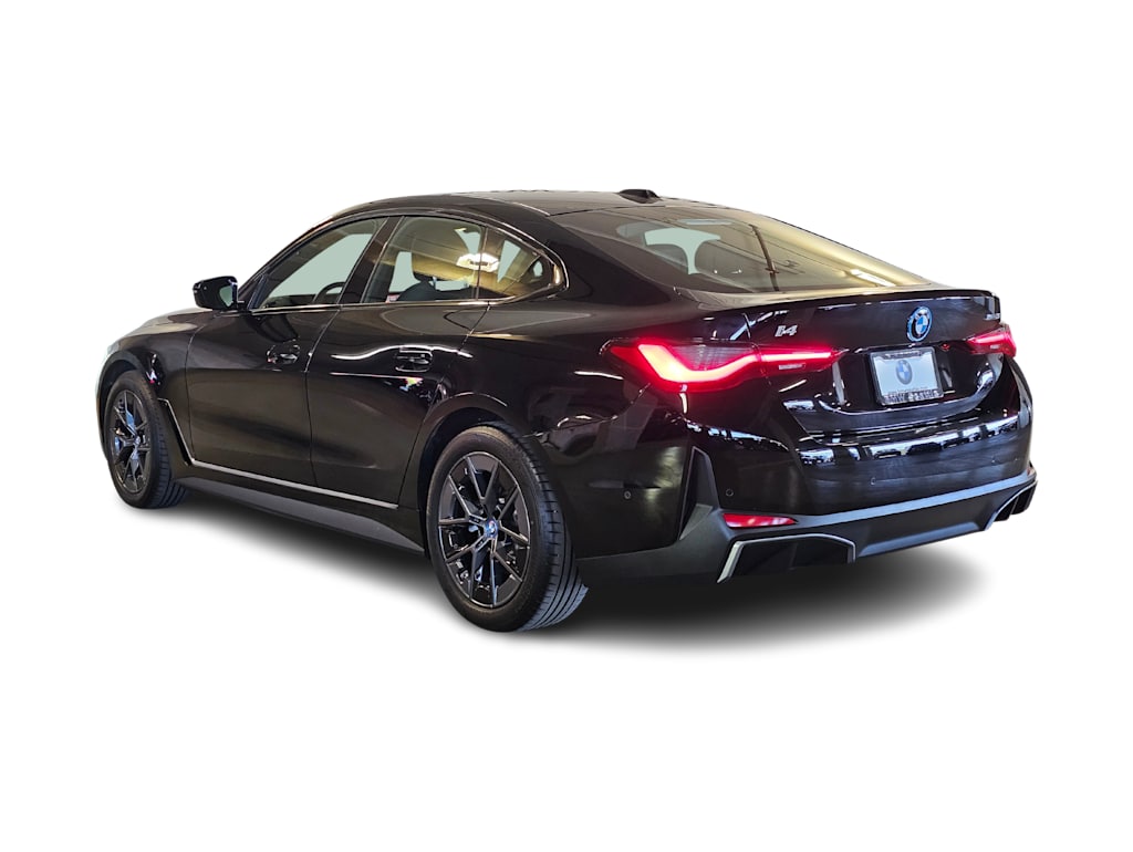Thumbnail: 2023 BMW i4 - 4