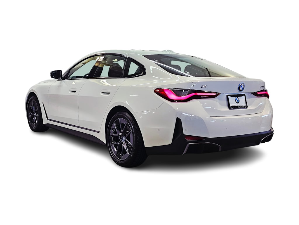 Thumbnail: 2023 BMW i4 - 4