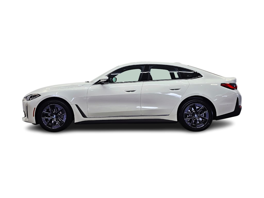Thumbnail: 2023 BMW i4 - 3