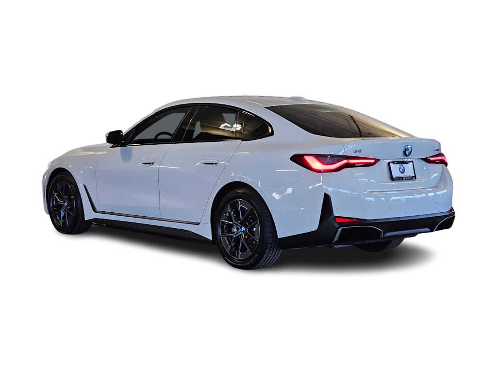 Thumbnail: 2023 BMW i4 - 4