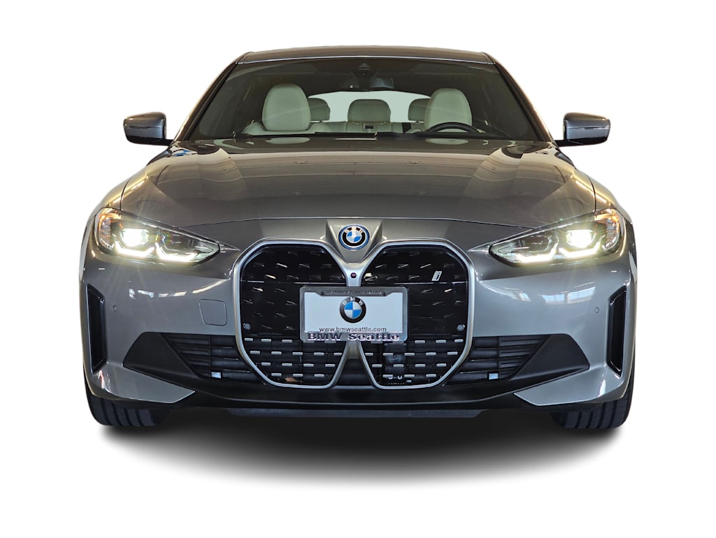 Thumbnail: 2023 BMW i4 - 6