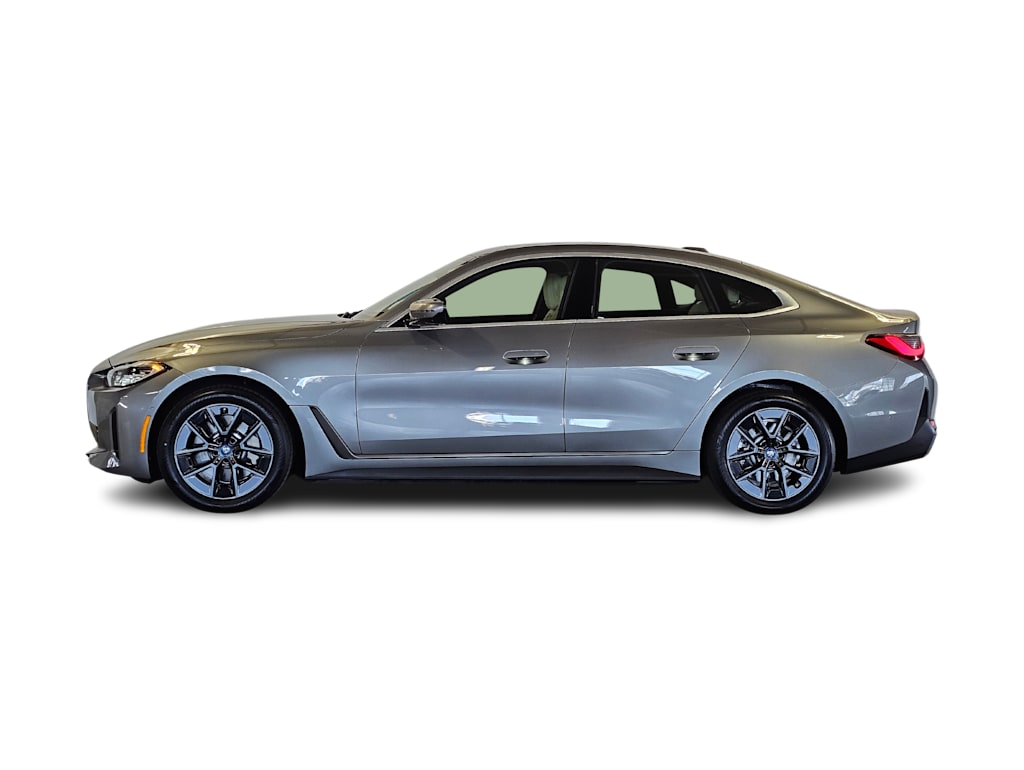 Thumbnail: 2023 BMW i4 - 3